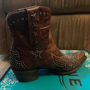 Lane “Starry Nights” Boots - Size 7.5 - image 1